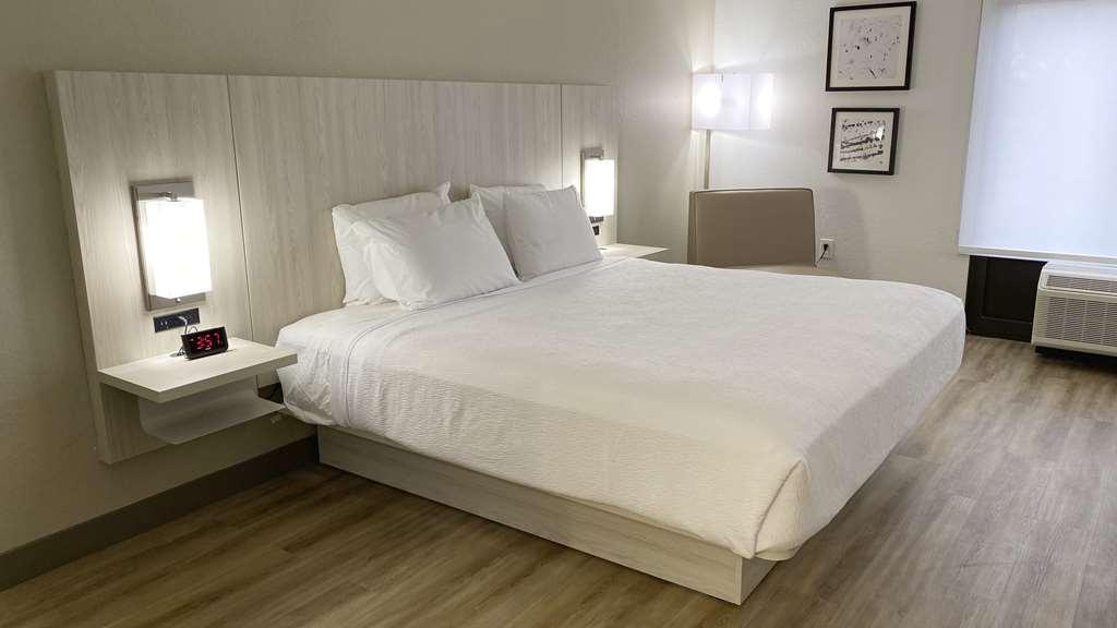 Best Western Plus Sugar Land/Stafford Номер фото